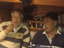 帰港後の大宴会中、安田、平田、両氏。